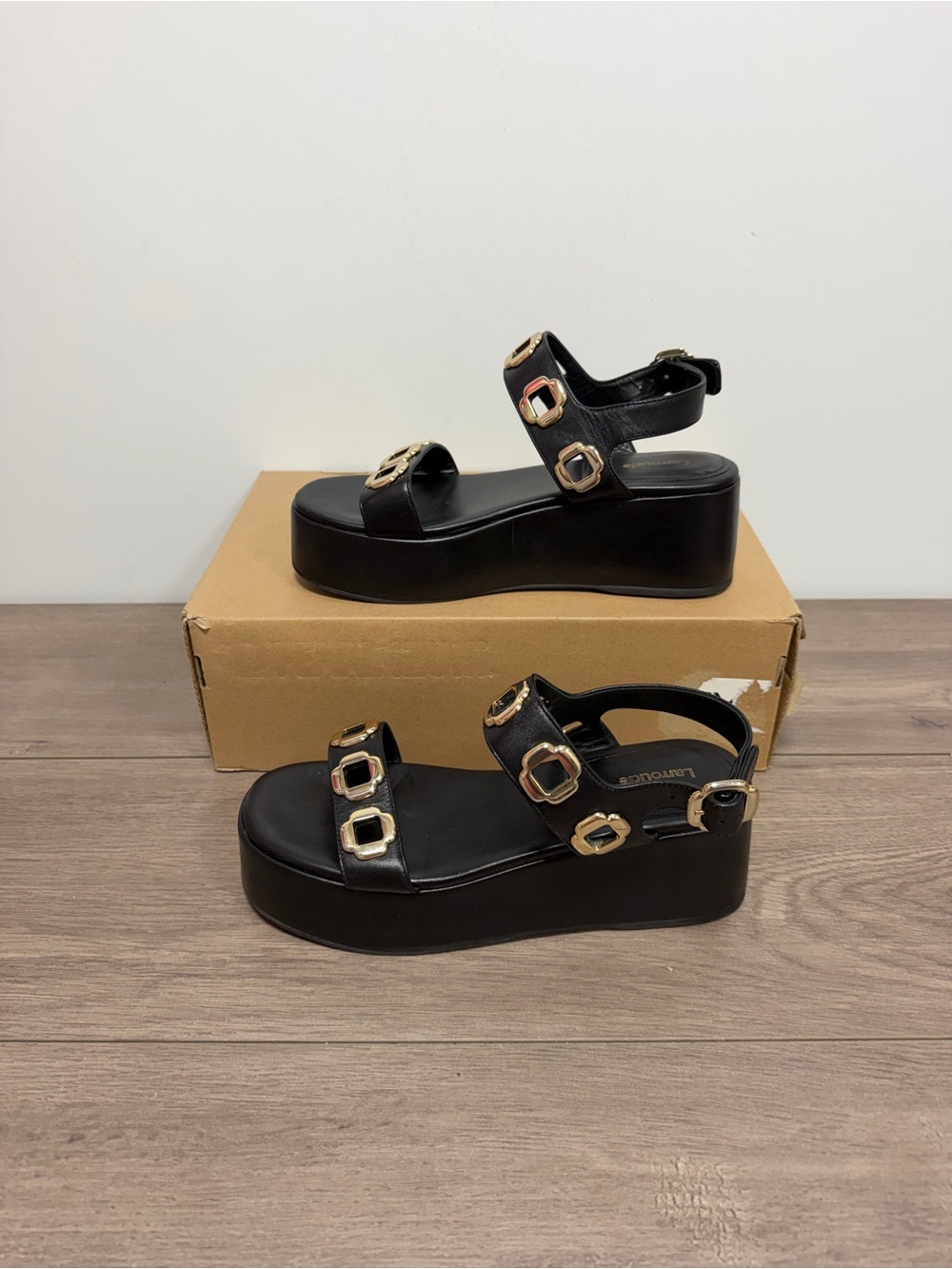 Used Larroude Milan Grommet Detail
Black Platform Sandals size 8